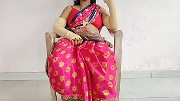 Preview 1 of Asian Webcam Cute Women - चचेरी भाभी और छोटे देवर कि चुदाई