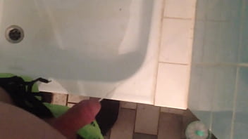 Preview 3 of Kissa Sina Xxx New Com - Ich pisse in die Dusche - 15 Min. Compilation August 2019