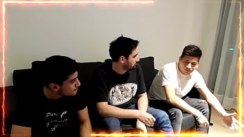 Preview 1 of Drama Son Japan Mom - vinieron unos amigos y nos cojimos  a la vecina (perla lopez) parte 2