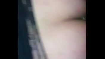Preview 2 of Lady Voyer - Dando a bunda na rua