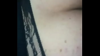 Preview 1 of Lady Voyer - Dando a bunda na rua