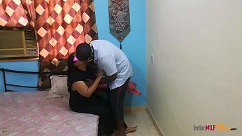Preview 1 of Girl Vagina Eating Desi - Savita Bhabhi Real Life Indian Aunty Sex With Her Tamil Husband