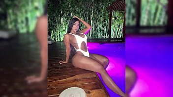 Preview 4 of Bro Sis Money - Punheta para Andrea Garc&iacute_a