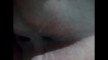 Preview 3 of Sucks Tits Milf - Louca pra ser arrombada