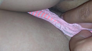 Preview 1 of First Time Sax Arbi - Revisando su vagina