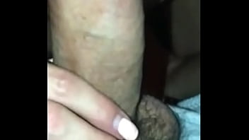 Preview 2 of Hypersex Girl Hugwap - SALOPE DU BOULOT que je filme avec son snap - elle me suce &agrave_ fond