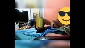 Preview 2 of Analyest Girls - Comendo a cdzinha submissa