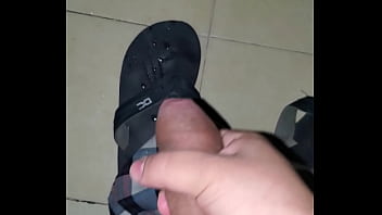 Preview 2 of Girls Scool Sex - Masturb&aacute_ndome en la madrugada