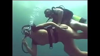 Preview 3 of Redwapfreeporn - Sexo en el mar