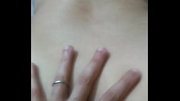 Preview 2 of Hd Busty Masturbation - Comendo rabuda