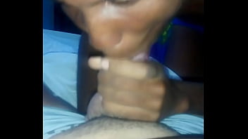 Preview 4 of Www Sexoro - Chupando o namorado