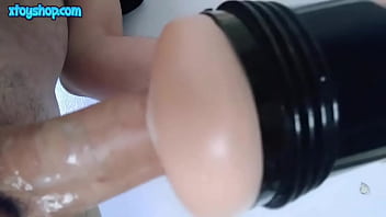 Preview 2 of Lezbian Momes - Fleshlight Solo Hot Amateur