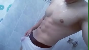 Preview 1 of Webcam Ninas - ducha hot