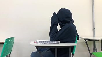 Preview 1 of Desi Porn Videos School - Ze casaco if 00001