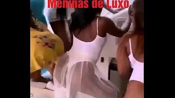 Preview 3 of Hot Beby Facku - Diva Rabuda  Putas de Angola