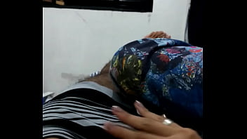 Preview 4 of Night Floo - Novinha pegando na minha rola