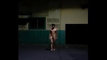 Preview 3 of Indonesian Indo - Corriendo desnudo por mi casa