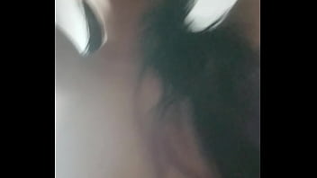 Preview 3 of We Desi Sex - Susana de Atlixco Puebla sacando la leche (video sacado del cel de esta madurita)