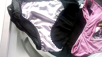 Preview 2 of Me Help You - La tanga de mi suegra