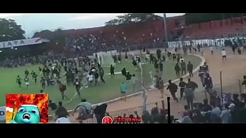 Preview 3 of Bbw Crazy - BUDAYA BAKU HANTAM VERSI SUPORTER INDONESIA