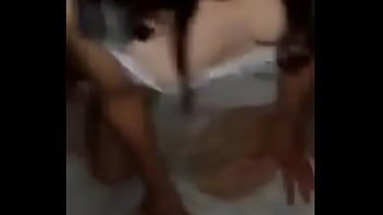 Preview 4 of Wanker Lab Granny - Comendo a casada