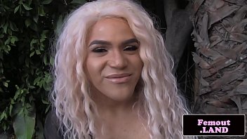 Preview 1 of Higscool - Bootylicious trap shows off her body outdoors