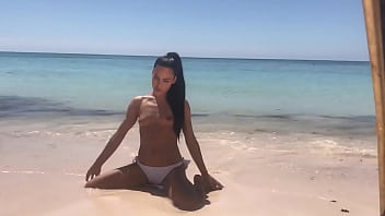 Preview 3 of Swimming Pool Xxxx Videos - Apolonia Lapiedra On The Beach