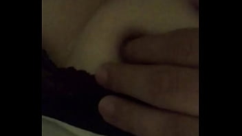 Preview 3 of Big Wife Neighbour - Me acaricia los pezones al despertar