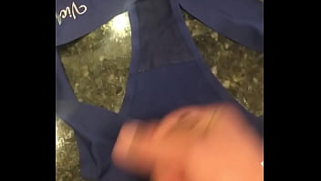 Preview 3 of Boob Play And Sucking Nipples - Leite na calcinha da esposa