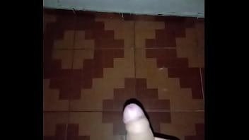 Preview 2 of Hot Sex Vvvvxxx - Novinho batendo uma