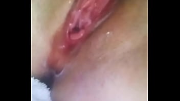 Preview 3 of Sunny Leone Romancing With A Boy - Putita envia video a el novio y pregunta &iquest_Te gusta mi vagina?
