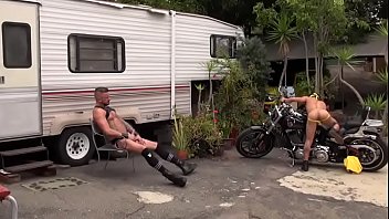 Preview 1 of Youjizz Rap - outside bareback