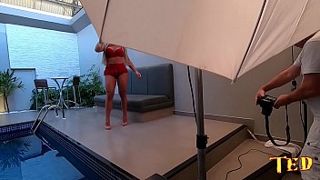 Preview 1 of Japanese Mom Catch Son Peeping - Ensaio fotogr&aacute_fico da gostosa Nicole Araujo Atriz - Binho Ted - Ed j. - Capoeira Ator - Sandro Lima