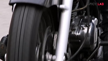 Preview 1 of Indian Boude Sax Hd - Anal riding on the motorbike