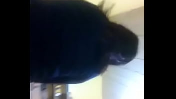 Preview 4 of Huge Max - Montada de mi mujer