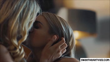 Preview 3 of Ivanna Ke X - Real lesbians having romantic sex