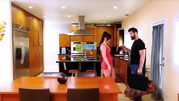Preview 1 of Hard Fuck Squirter Crazy - who is she? quien es ella?