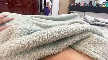 Preview 1 of Jenna Sativa Solo - Madrastra me atrapa masturbandome,  me vengo dos veces seguidas en su co&ntilde_o