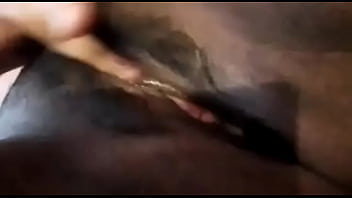 Preview 2 of Oldermanlover Durin - ALEXA SE TOCA CUANDO QUIERE COGER