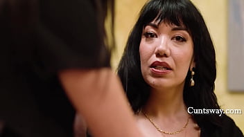 Preview 1 of 2018 New Year Sex - Porn Link Panic Gal&#039_s Desperate Scheme - Gal Ritchie,  Little Puck
