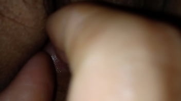 Preview 3 of Sophie Milking Tits - M&oacute_c lồn vợ ngon 2