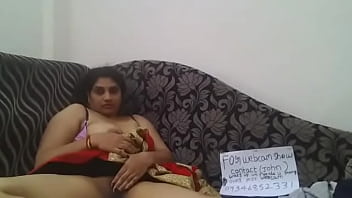 Preview 1 of Wife Cheats At Dinner Party - Telugu girls