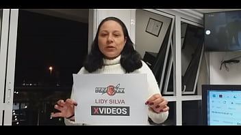 Preview 2 of Nicolette Pissing - V&iacute_deo de verifica&ccedil_&atilde_o