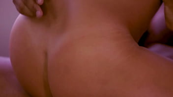 Preview 2 of Rosa Fox Xxx - Namorada loira sentando gostoso