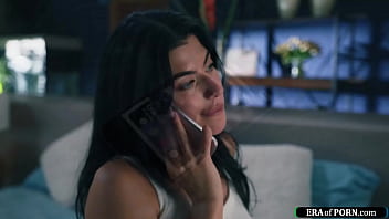 Preview 1 of American Night Sex - Gal Ritchies no sex on the first date plan didnt work at all