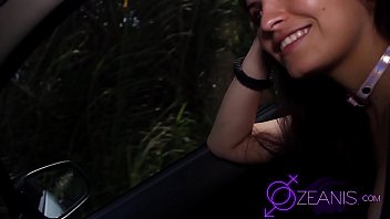 Preview 2 of Husband Familyfriendly Trio Porn - Tatiana Morales colombiana graba video casero en el lago calima chupada de pene el auto