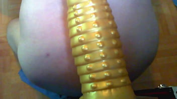 Preview 1 of Car Virgin - Arsch voll aufgerissen von 12 cm Dicken XXXL Monster Dildo