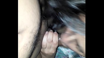 Preview 2 of Asian Milf Sucking - Esposa  kally na garganta profunda