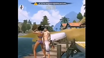 Preview 2 of Bukkake Japan Grop - m. dando olhada para amiguinho querendo transar bem molhadinha enquanto paga fatura do boleto que comprou diamante no freefire enquanto pai pega no fraga