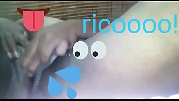 Preview 4 of Breath Kissing - Aqu&iacute_ acabando rico